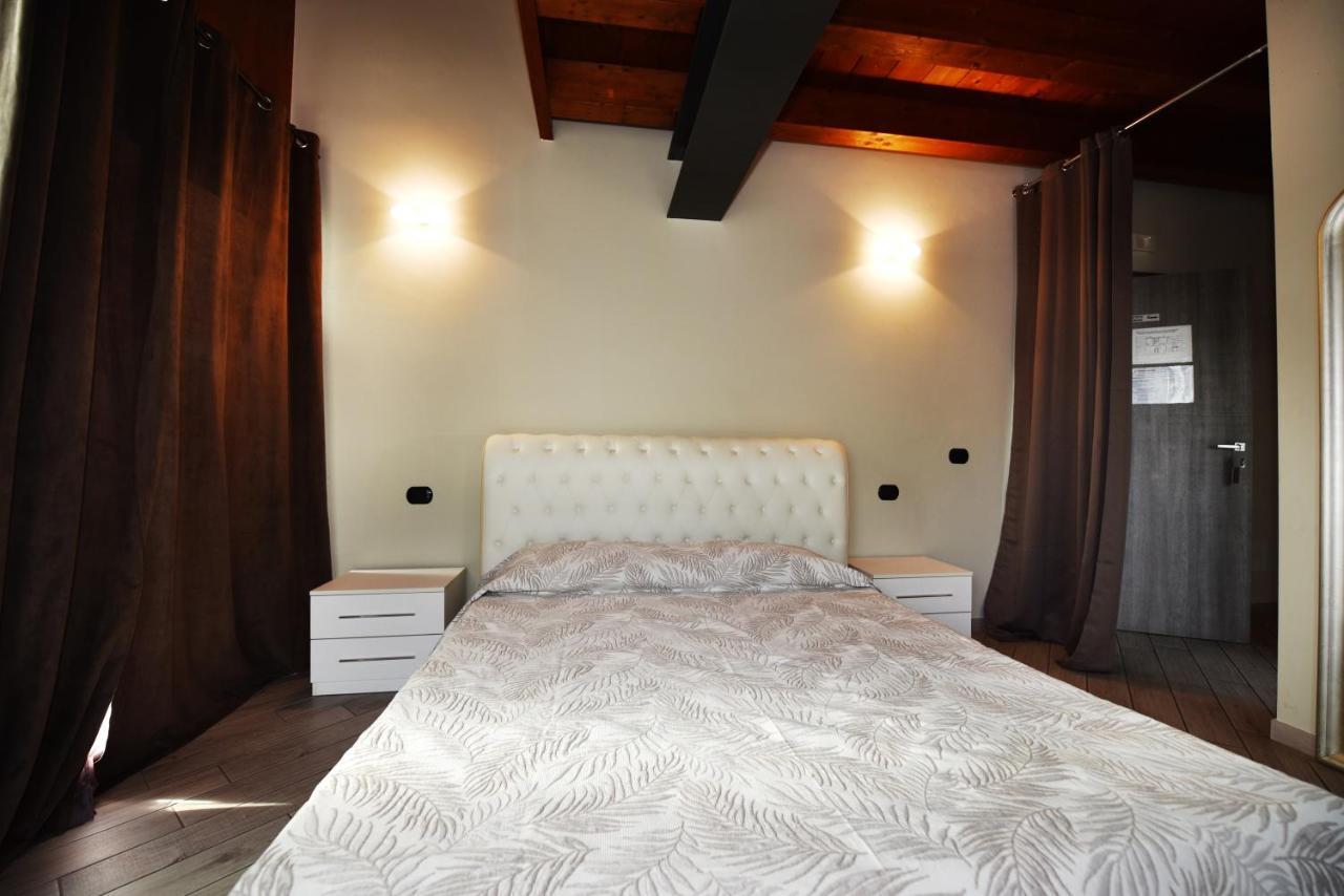 La Terrazza Sul Lago Peschiera del Garda Extérieur photo