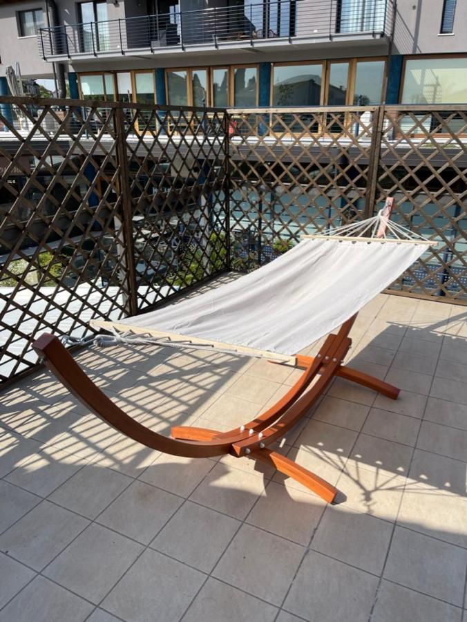 La Terrazza Sul Lago Peschiera del Garda Extérieur photo